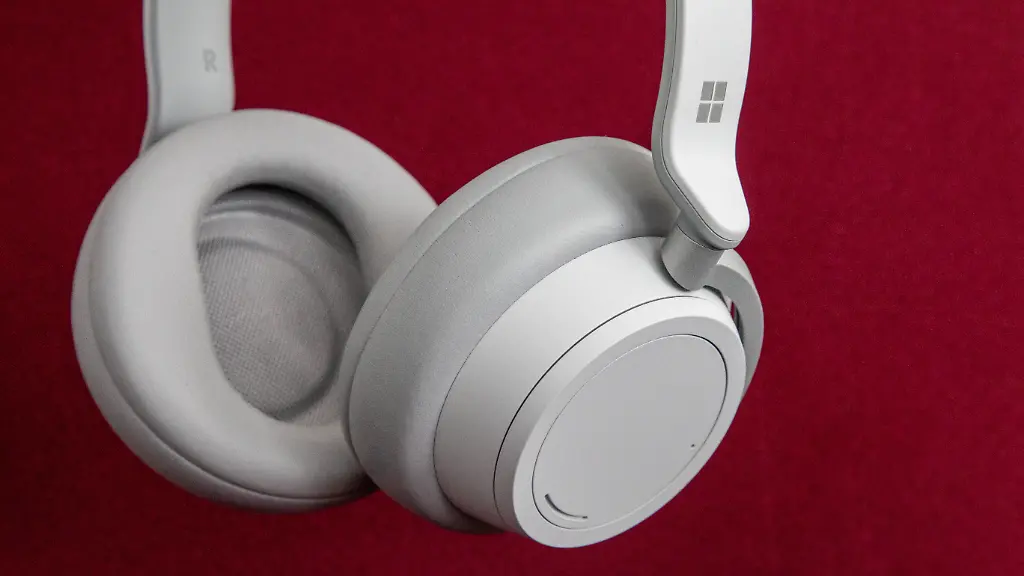 Microsoft-Surface-Headphones-Test