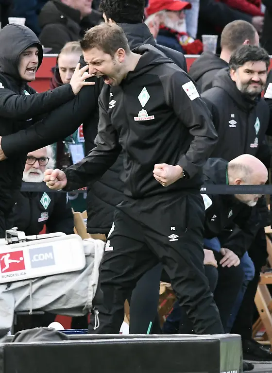 dd0609595b899bed00bf5e4f5612eb45