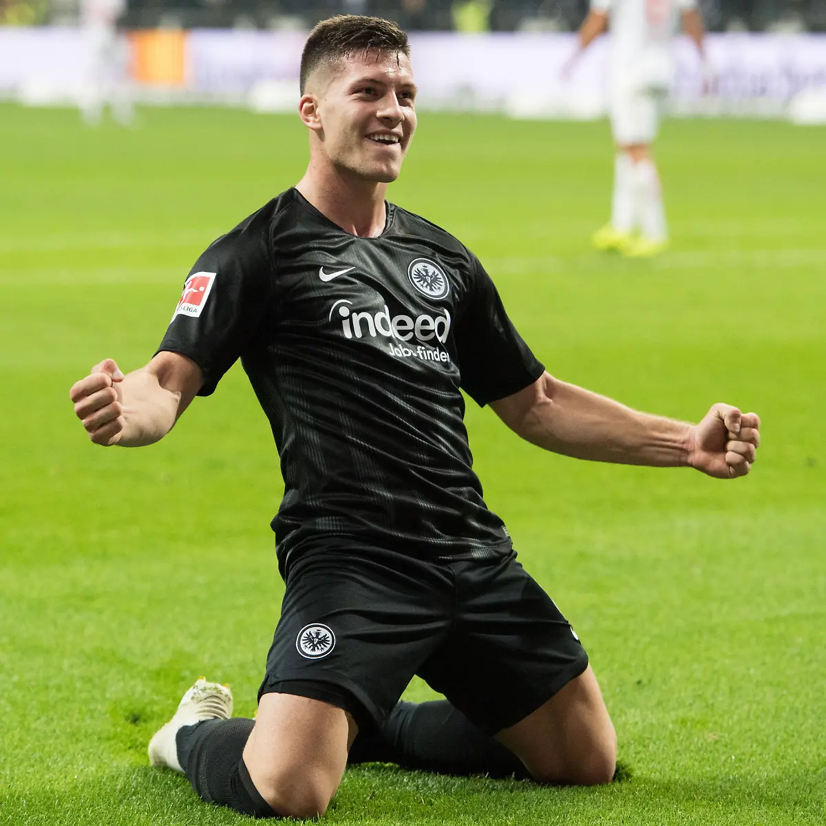 Hatte-im-Hinspiel-seinen-Spass-Fuenffach-Torschuetze-Luka-Jovic