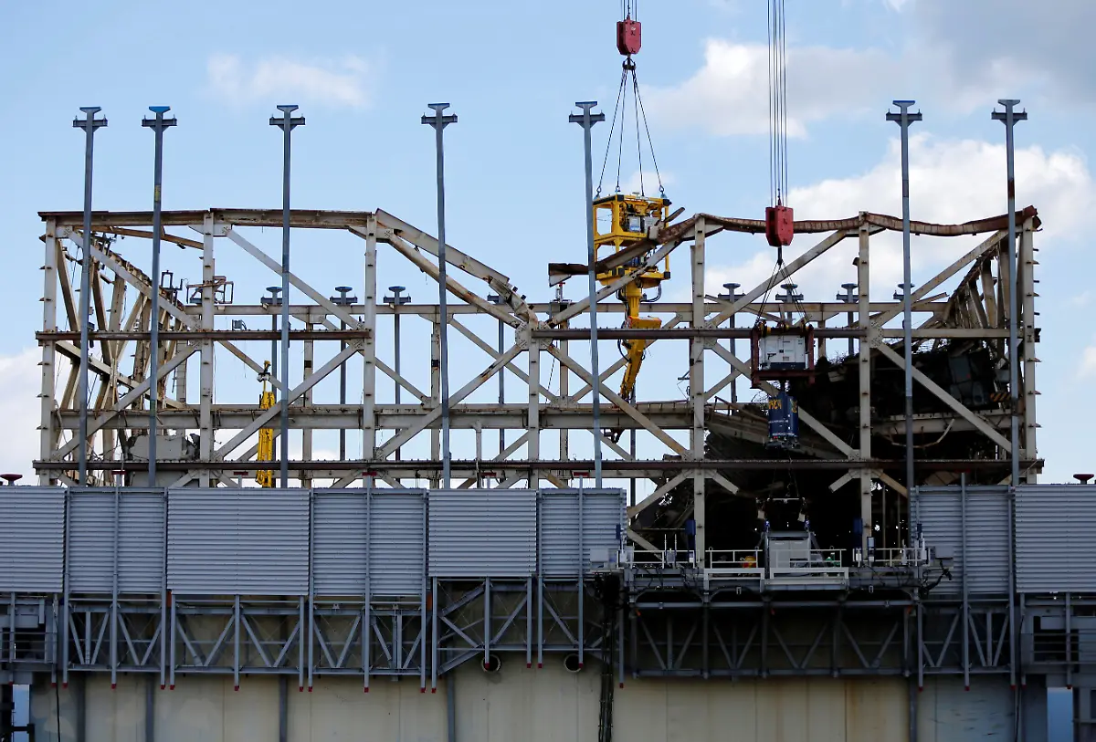 925c0cec743cd1bbc57657b65f16f21a