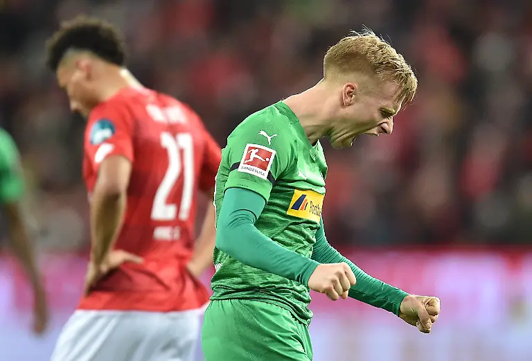 50ec79e4e5084faeec91d1d75528cdfe