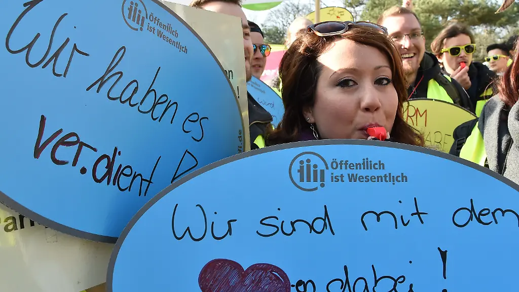 3273d74b34eedcf7e20c04184de0376f