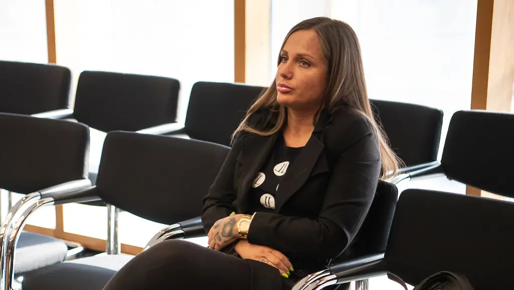 f997c0f530c8215e6fc7fefe8060df4d