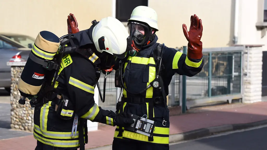 d75daff2c0744467ad5750a9d8d66733