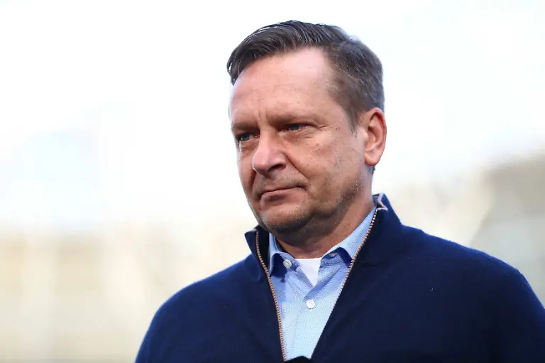 63d4d41064fb28341875ba002a9ad484