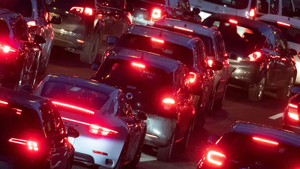 4516f155f23a9a3ef24d697d265fbb14