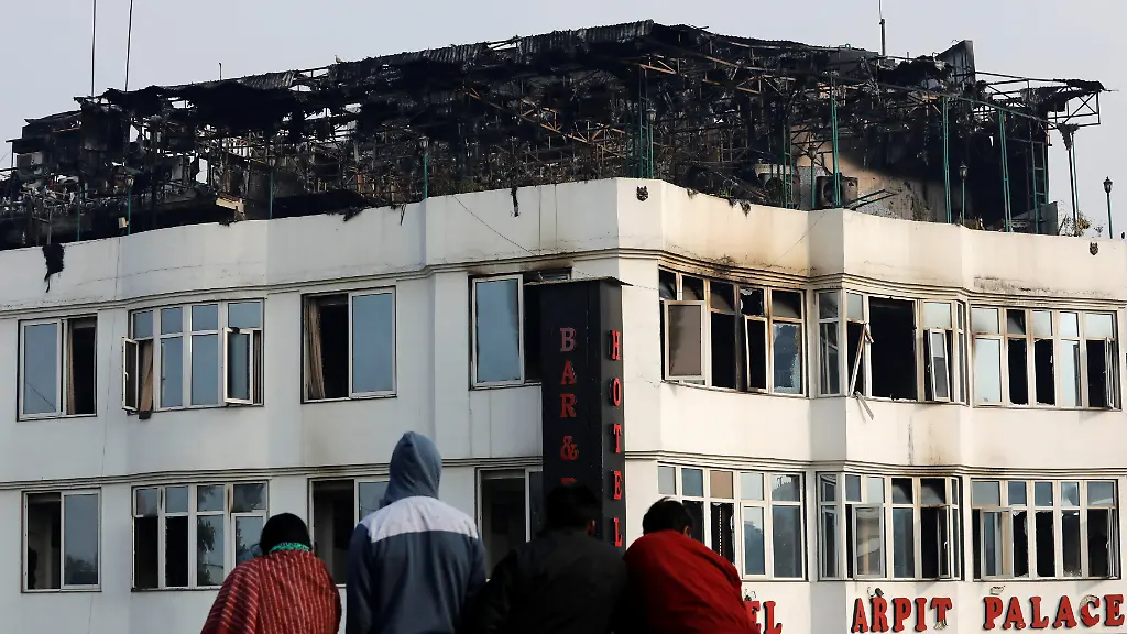 fae9e8cc6b2e4de98e0cbd55525b672d