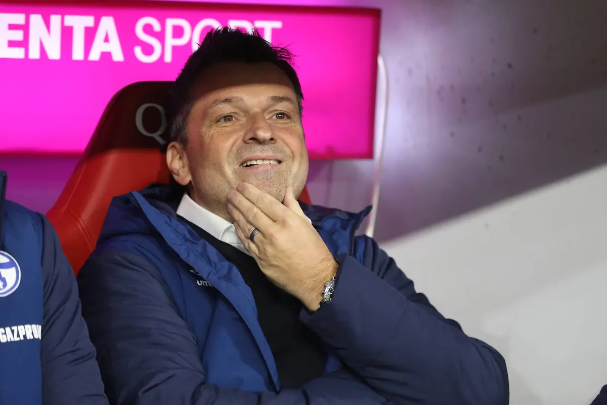 e139d45648d71bbbe3cecc5f935f4709