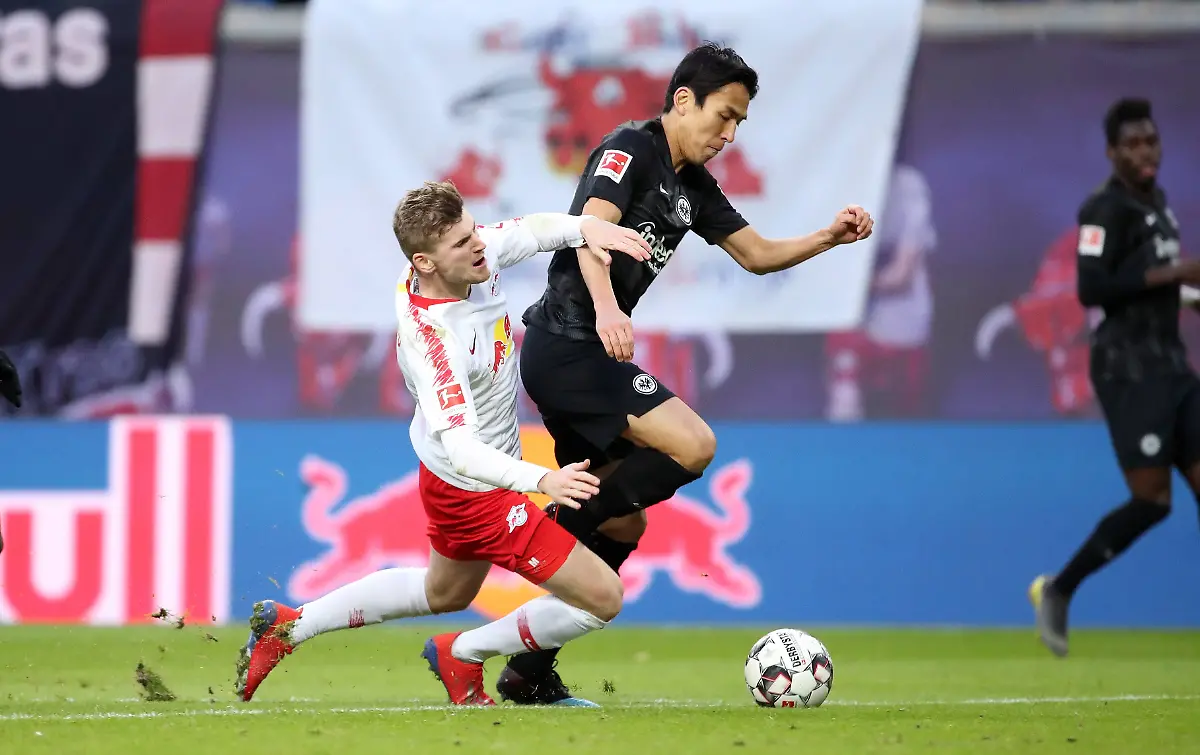 b10df0edc8663ea752fc23bf4e3b4e70