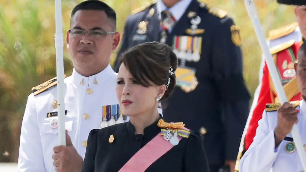 5c9b1c0e0dfa4ba5ba2711f99ca73a32