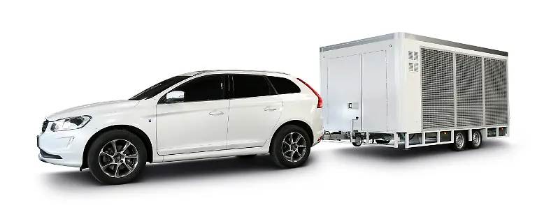 Purevento-Prototyp-Modell-E-Fahrbereit-mit-Auto