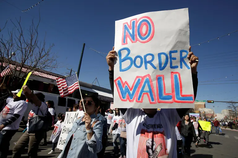 bc03268f8a608af95bbda1f1061f93f4