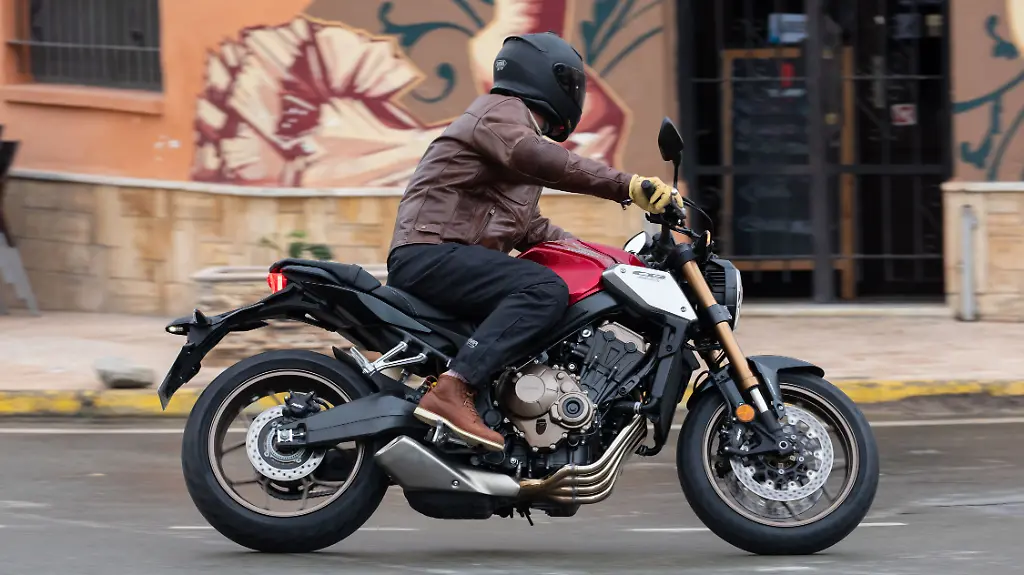 70176-Honda-CB650R-YM19-124