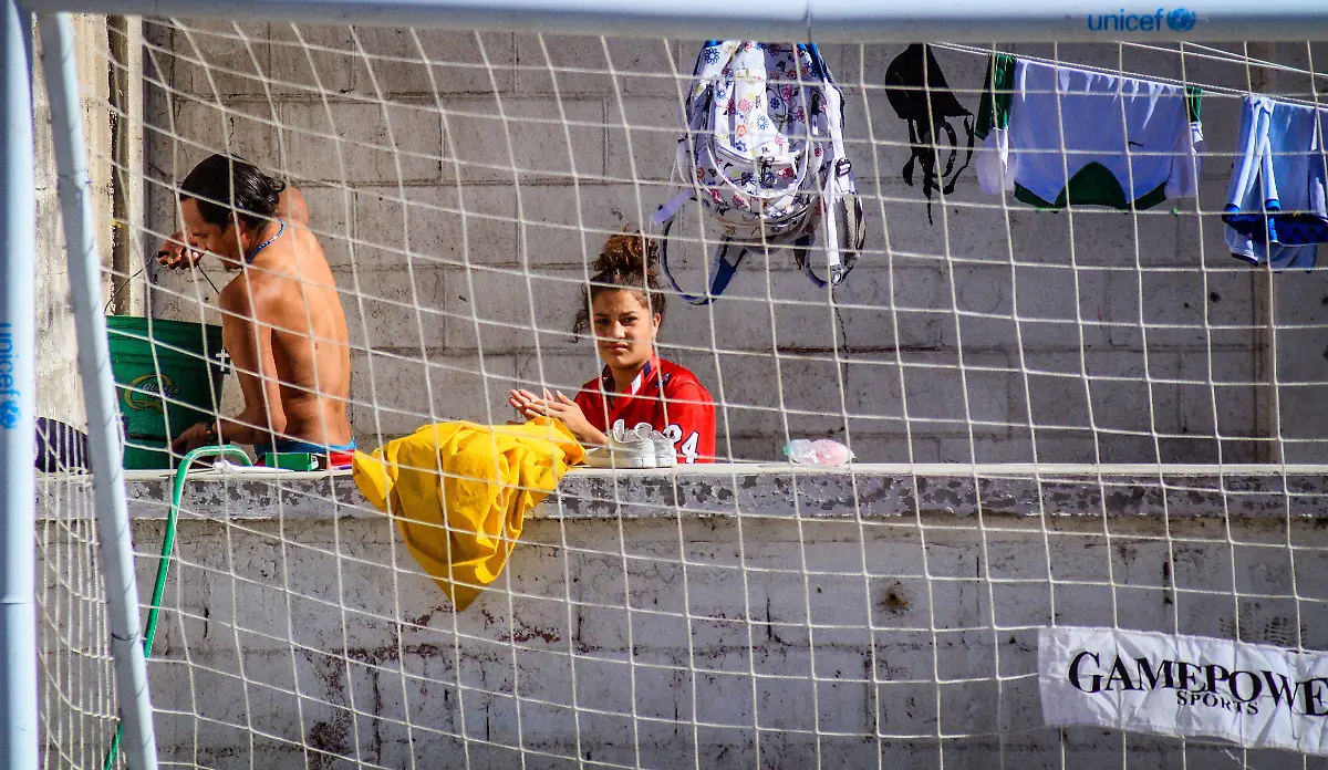 2abfbc1810adfea75552783886903b9c