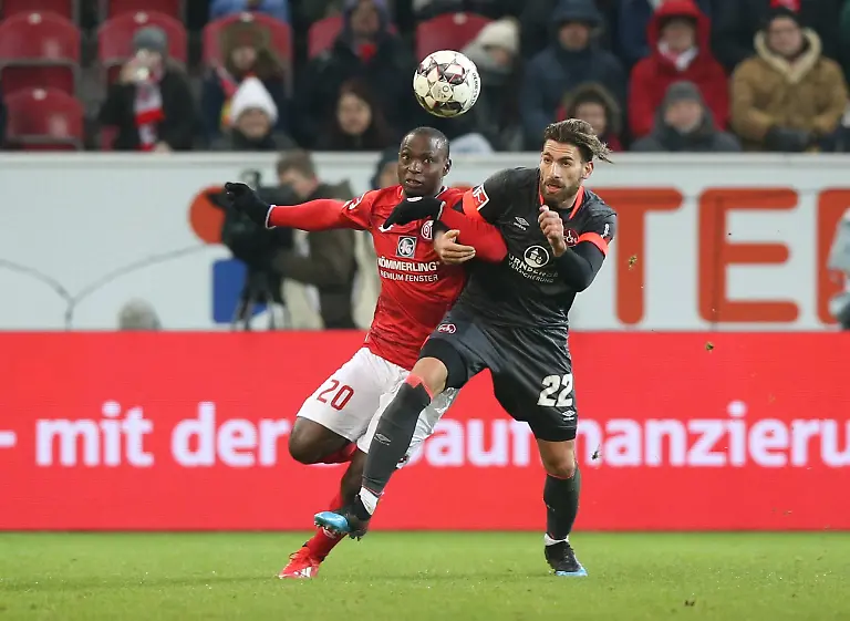 fb53b932cb9cd36be61c00660f3077a9