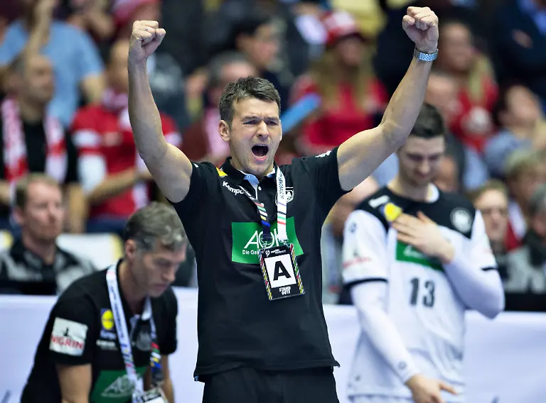 4700a754162912fe58a5b367a33027c8