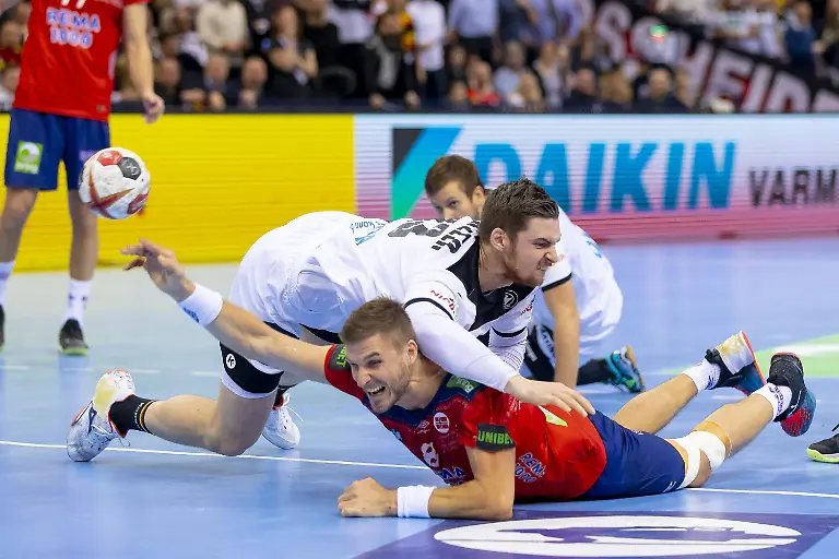 d1662dd2f2ed970e47df51b0de0459ae