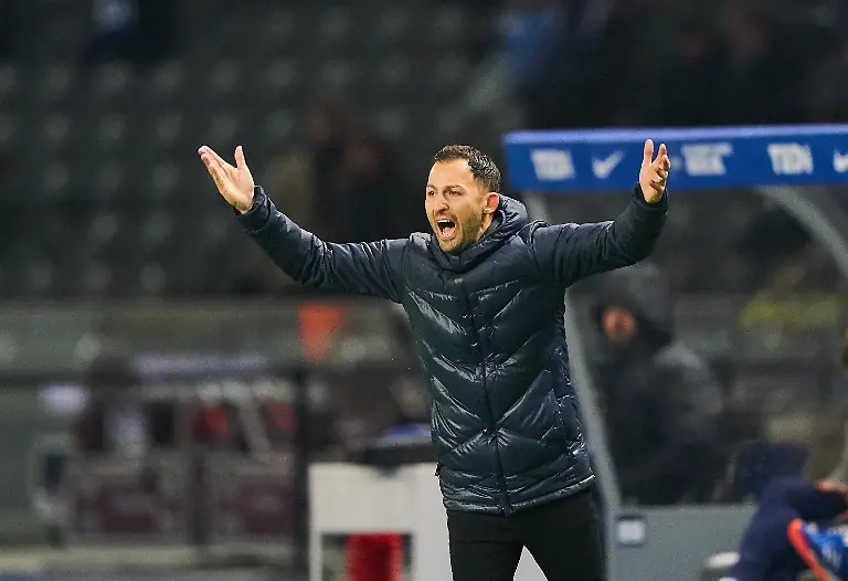 8438e3b4df82c9588aa66719d7756aad