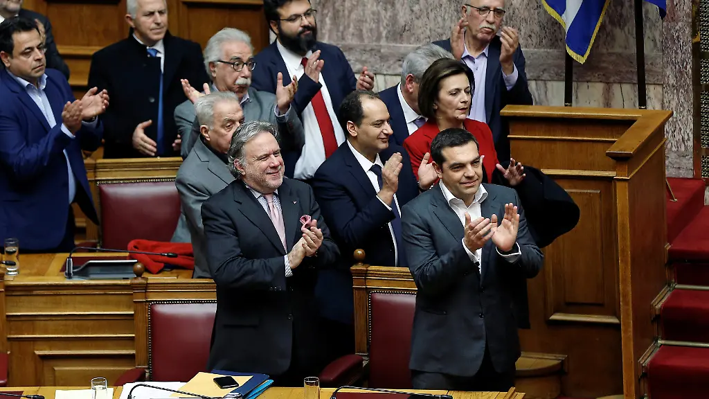 611ed64cc4c12e2fe5e1245c5c2e38d8