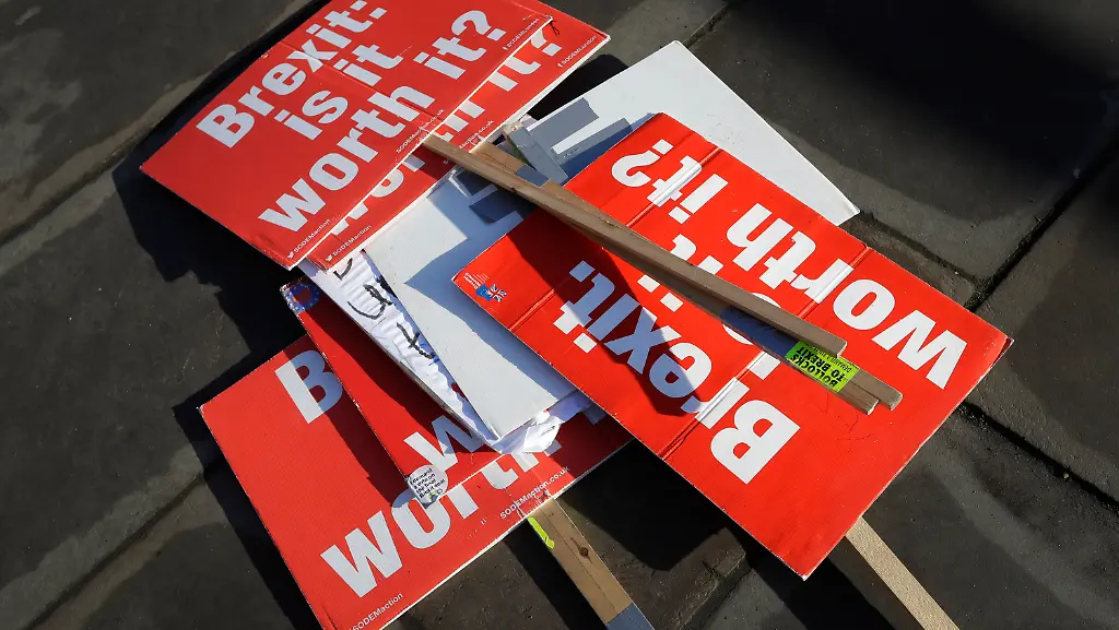 96220d0bab7b037f1b08134710063af1