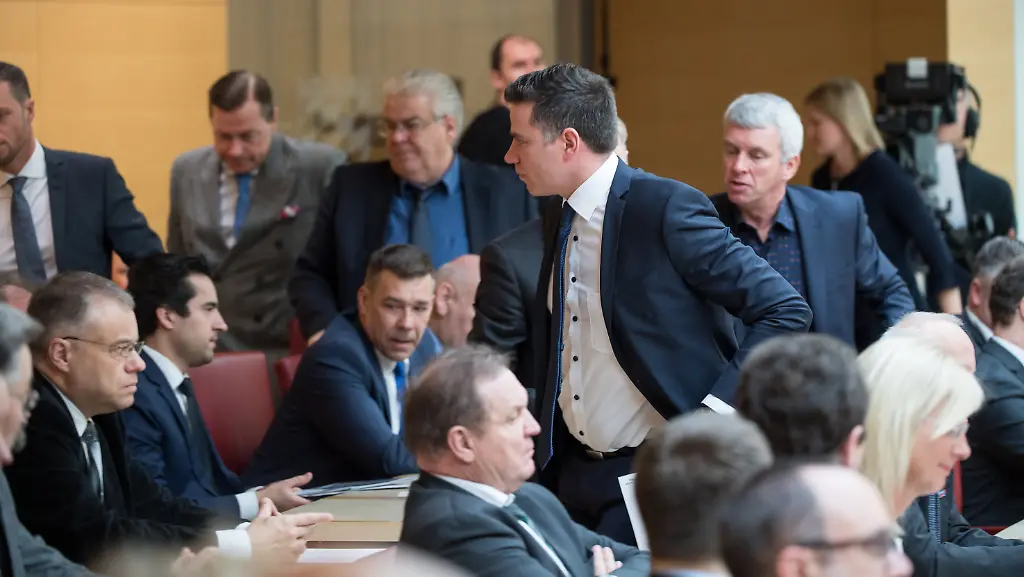 6ca1b502cbf3d59566e5053ee3ea88ec