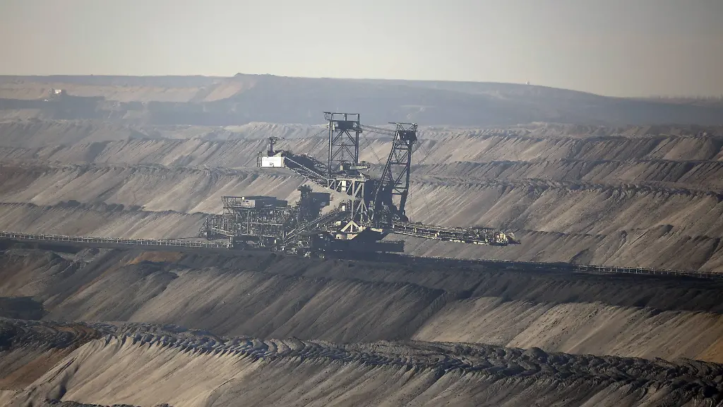 8238ce30a056b3d26a0a16633f579d75