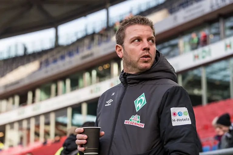 5104be83bade6ff2146120fc3f8d9c9e