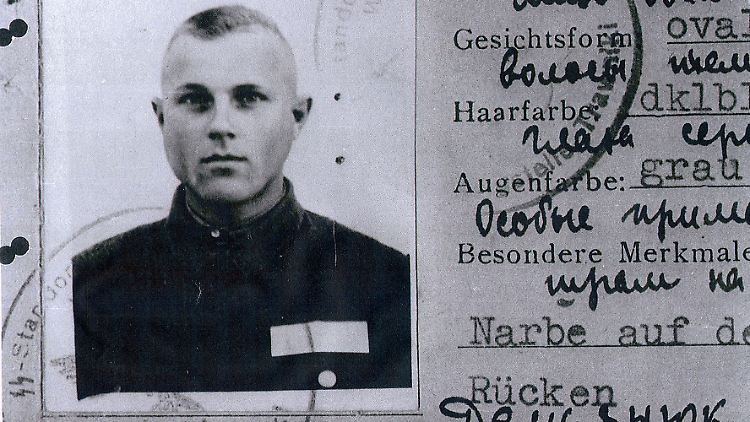 Dieser Dienstausweis soll Demjanjuks Tätigkeit als KZ-Aufseher beweisen.