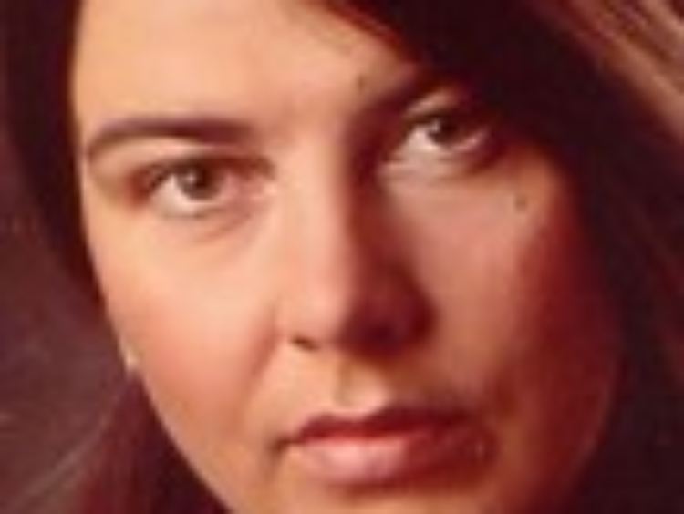 Dr. Annette Weinke arbeitet am Lehrstuhl für Neuere und Neueste Geschichte der Universität Jena. Ihr Forschungsschwerpunkt ist der jursitische Umgang mit NS- und Kriegsverbrechern