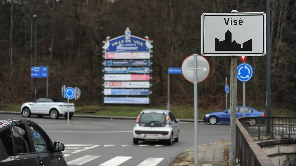 c2dd9d60fceab9ffd510500b004b4364