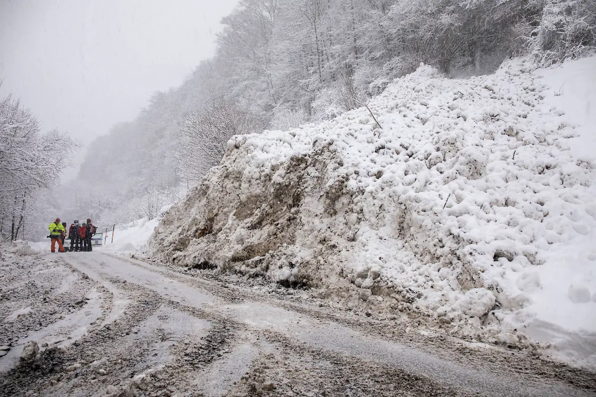 f9884ad4e7644c6294bd1499d84be7e9