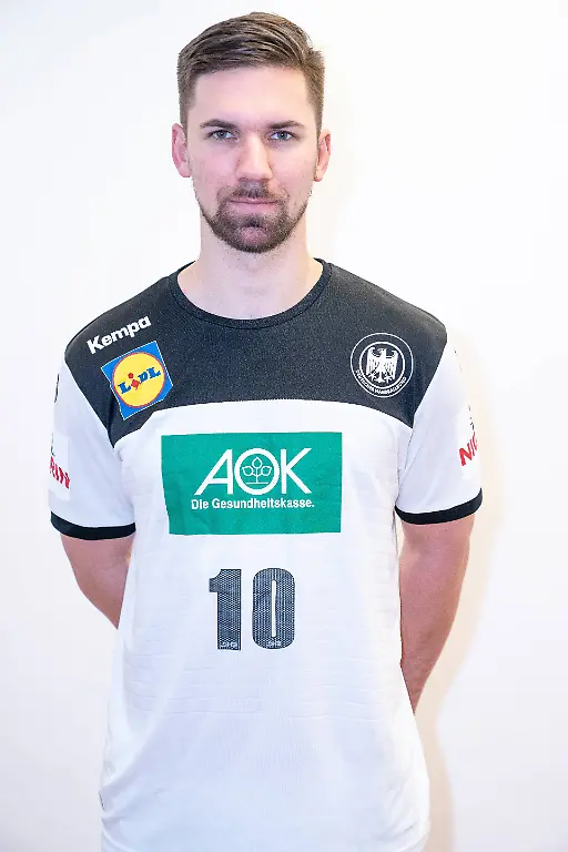 daea70e8999c399cff4def4fe1e936a7