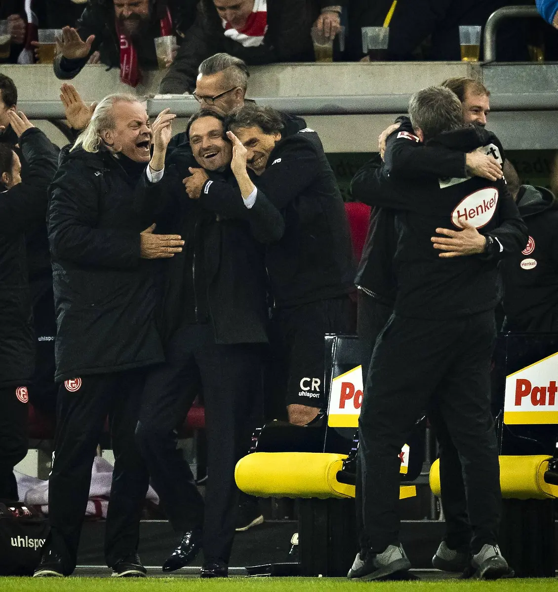 9ce934bb2dd5eded86cc72e622066ed8