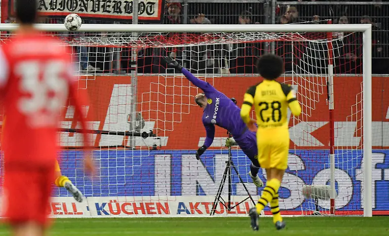 42dbbfd0de37cdcc71e4179fe9c18b18