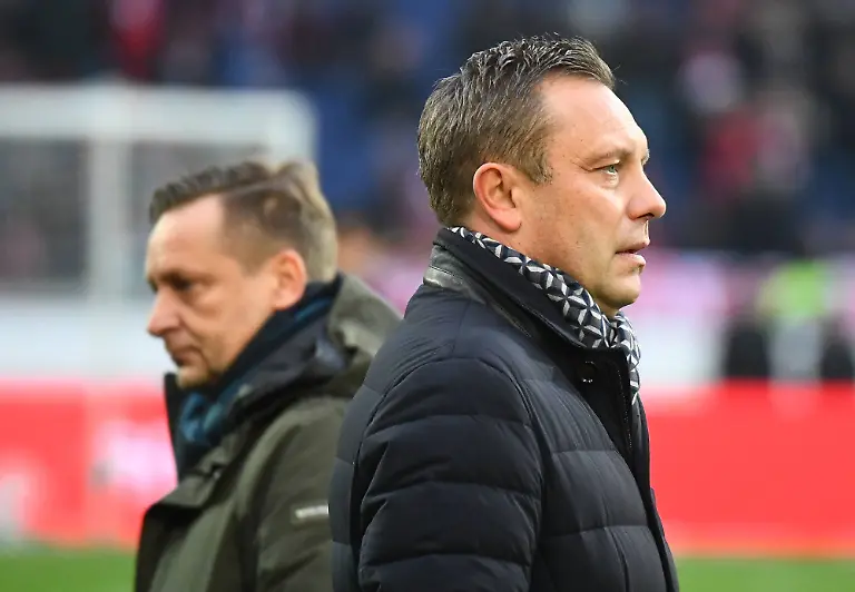 84a39799ccca00419b4ba1b1099d3ae1