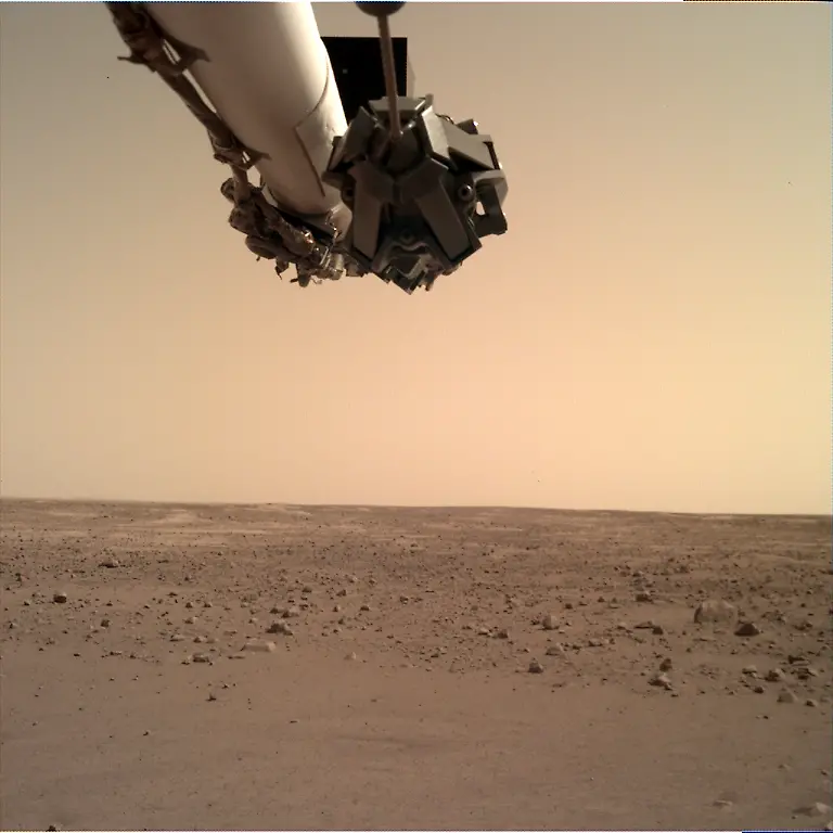 mars-nasa-gov-insight-raw-images-surface-sol-0014-idc-D024R0014-597778095EDR-F0103-0100M