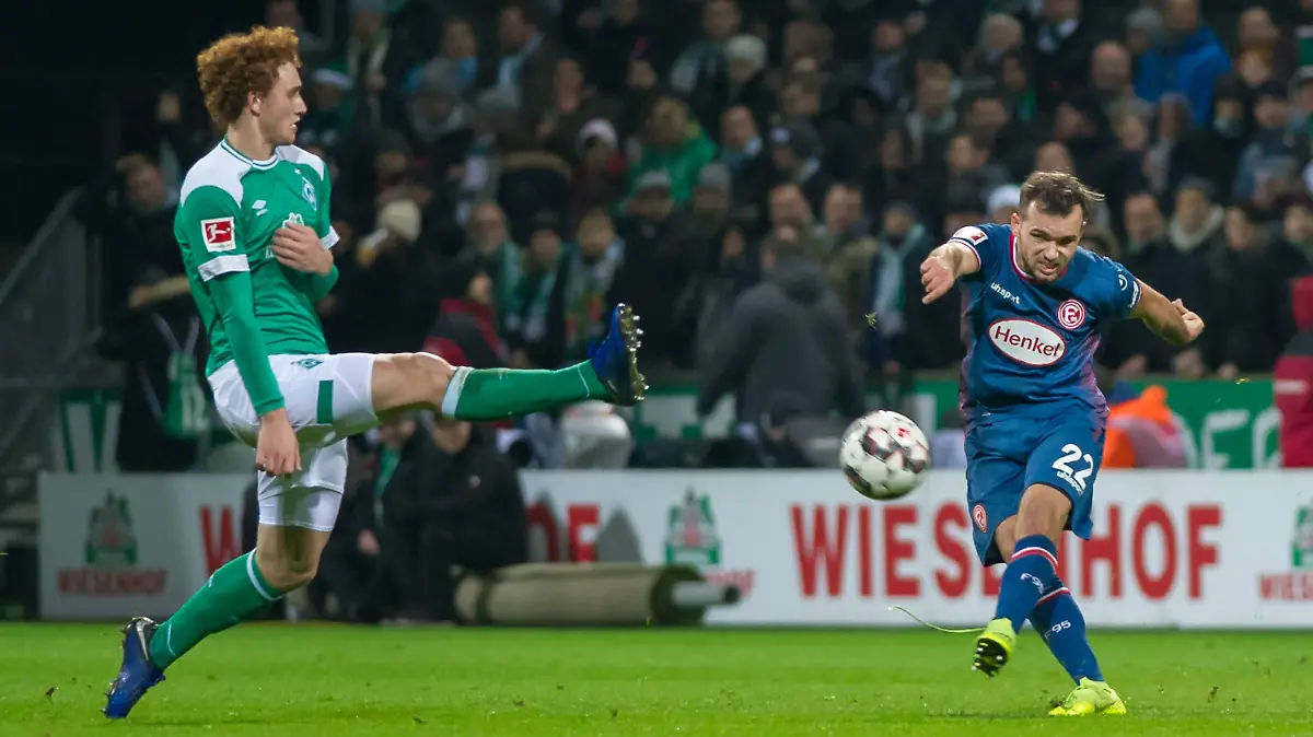 92a45f6a21bc7f330462032ff27db44b