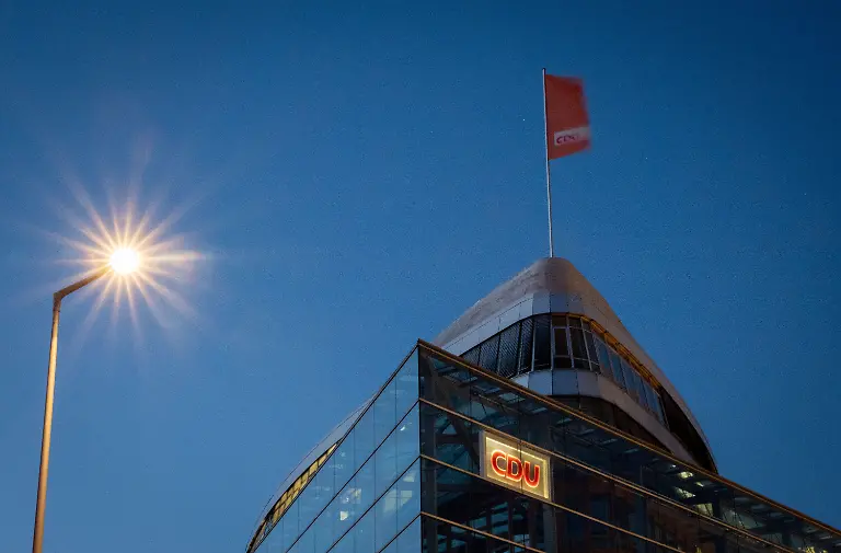 8ec522f6d02e1911121d98b3cecd071d