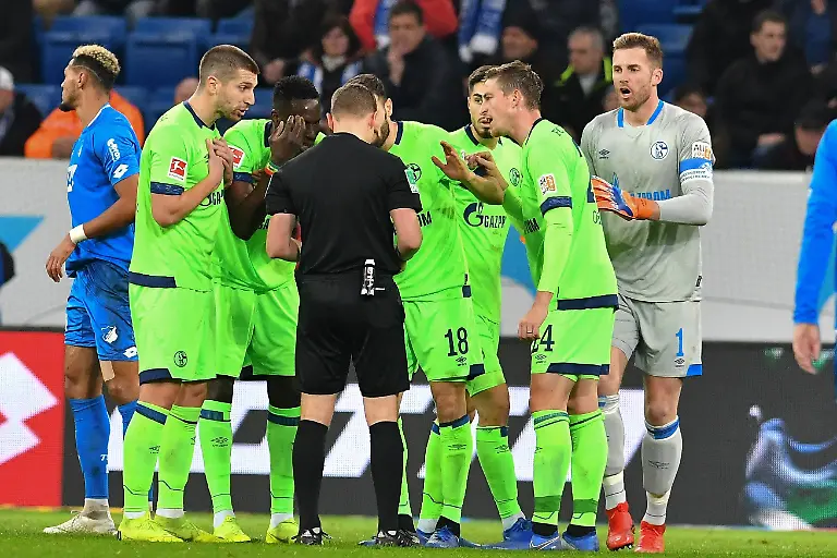 250637788163a729096de39876cd366c