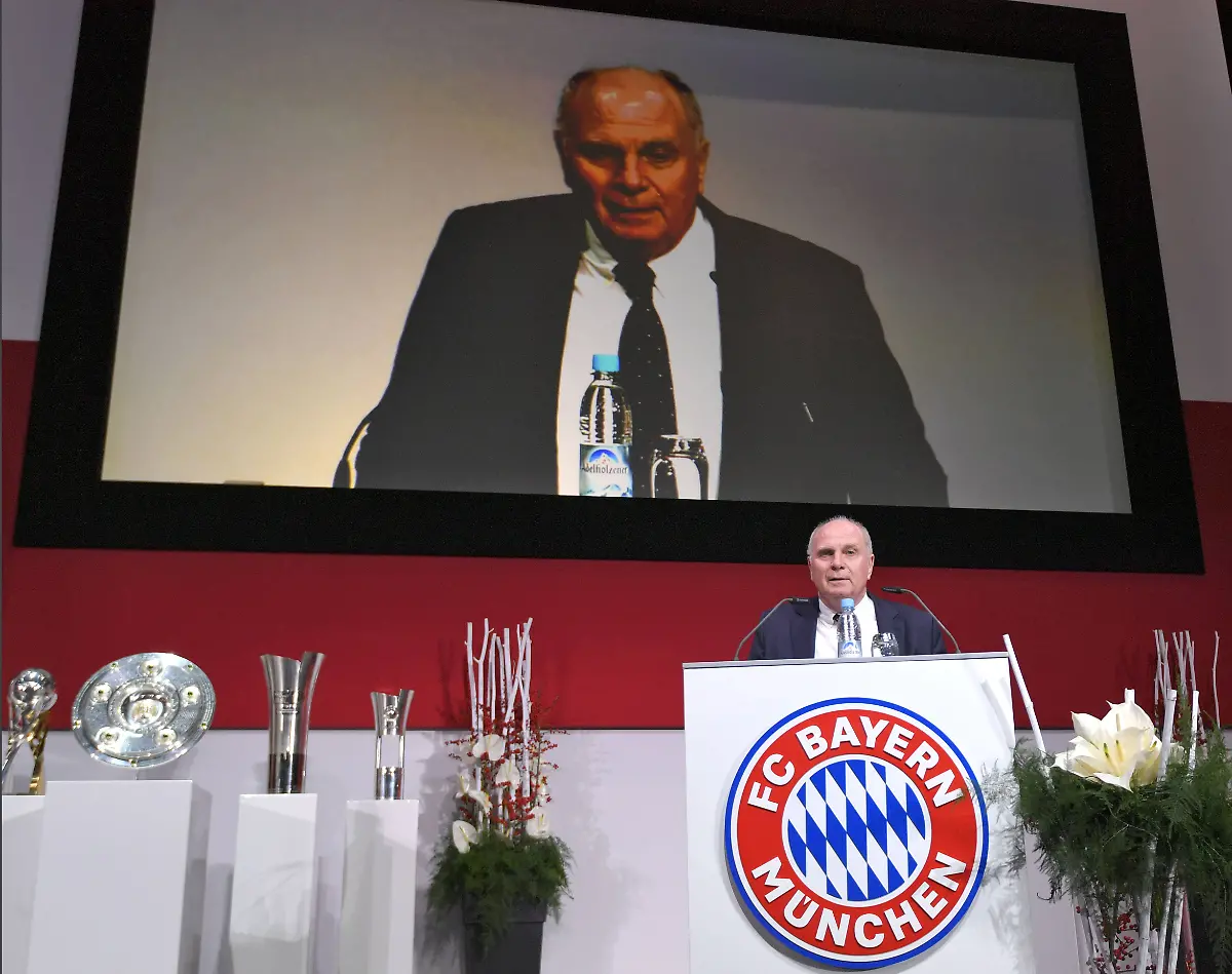 2f92c4176a6828097bbf11c209cfcc63