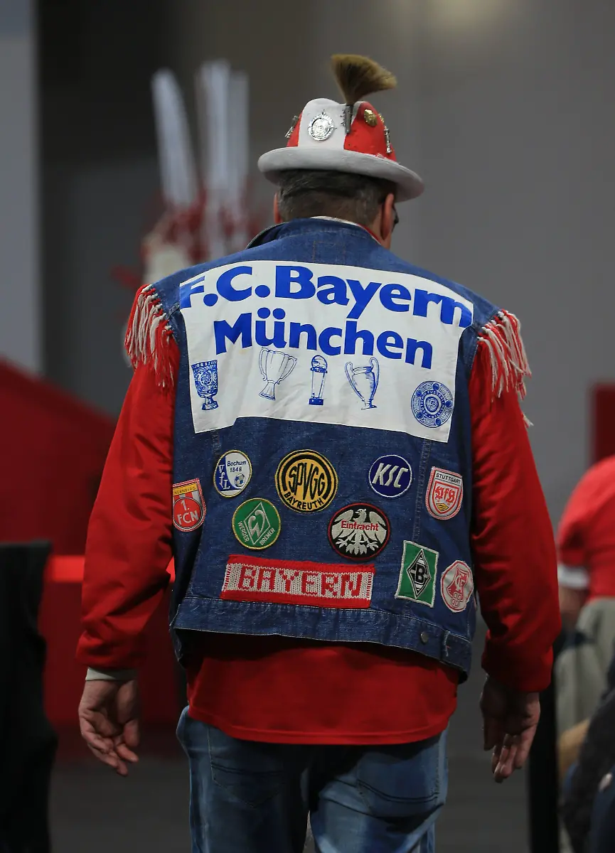 ef9e556982487a54f2fc1a24e9dd5808