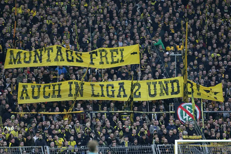 71edc35ead65a3c2fd708dd93ecefda5