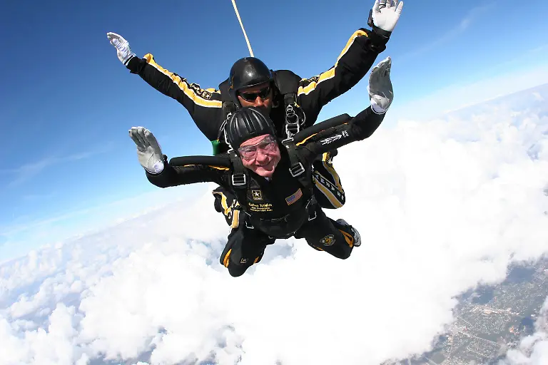 372783ba6f4c2c749aa03104f5f5e99d