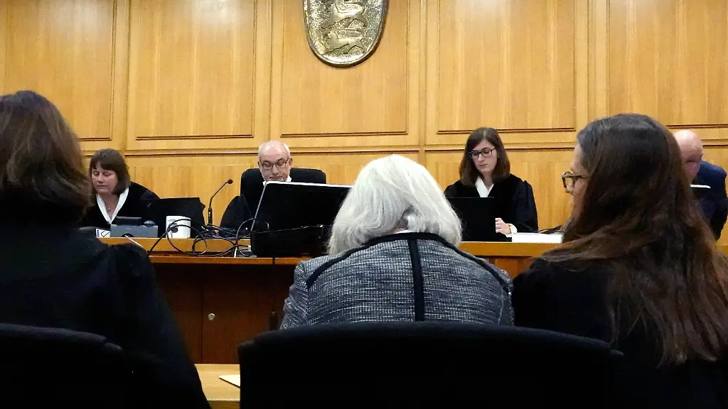 ff31cc2dd1669293c94f4d8c164cd7b4