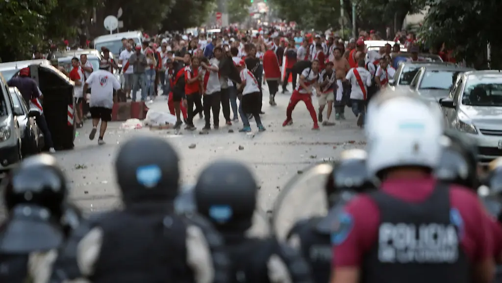 16ceb95ef072a2544c9cb2eee4fc189f