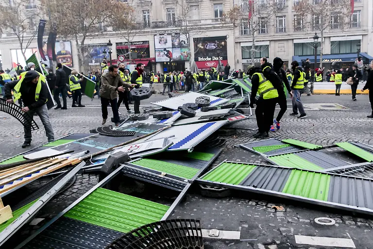 bfdc1393102009411ae3fc71fdf31012