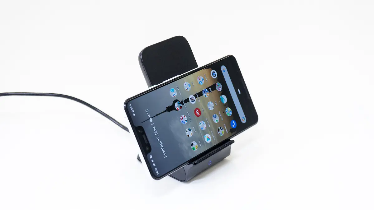 Anker-Power-Wave-75-Stand-ohne-03