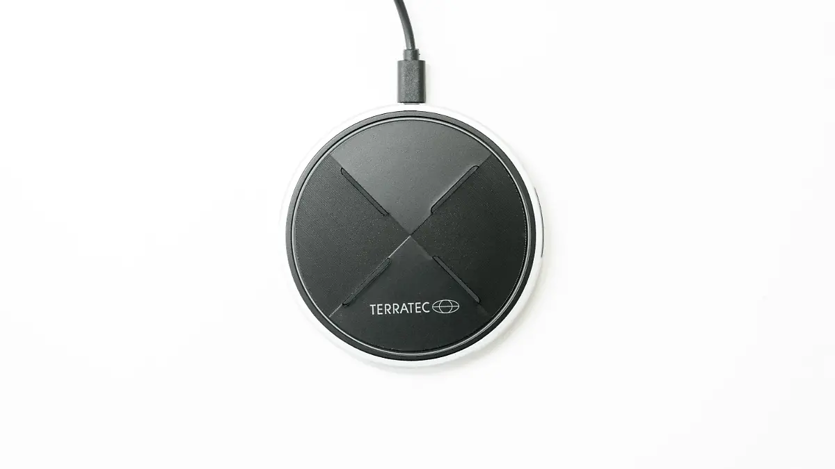 Terratec-RealPower-ChargeAir-Dot-01