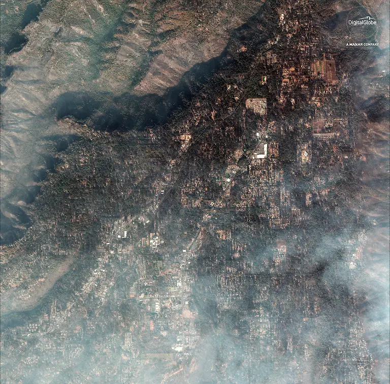 02-overview-of-paradise-after-fire-18nov2018-ge1