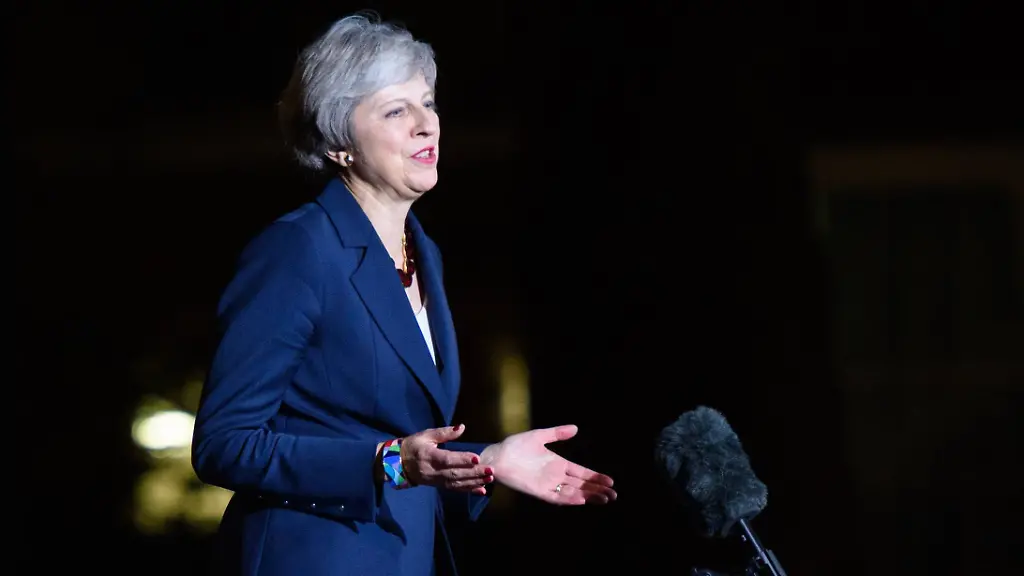 7024d9e312e35be4ef80c2f8d2f3f3fe